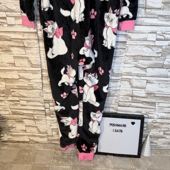 DISNEY Cat Print Hooded Onesie Pajamas - Picture 7 of 13
